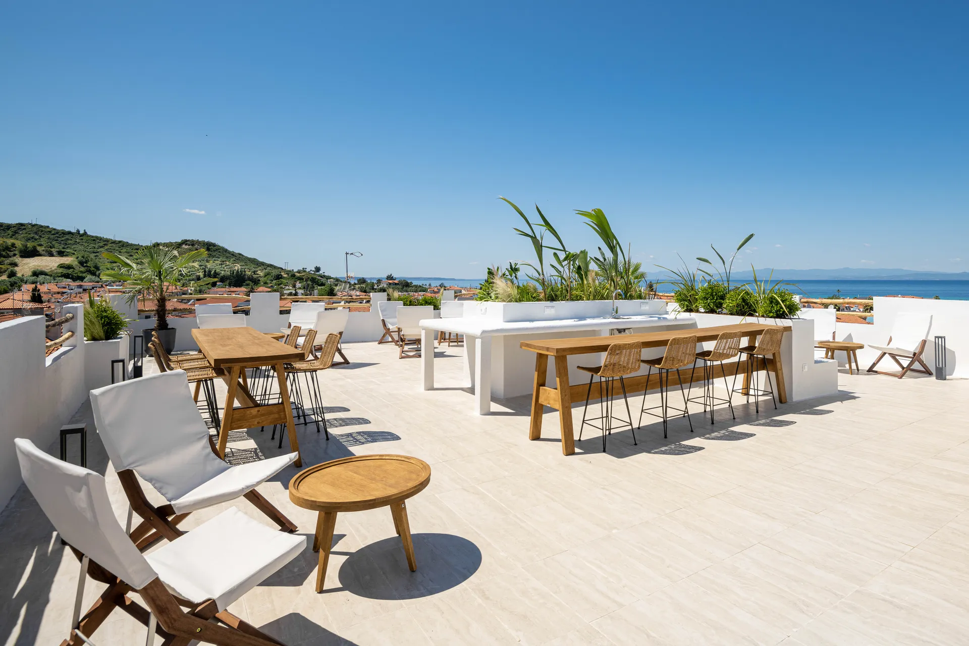 Tiara Holidays - Palm Residences - rooftop
